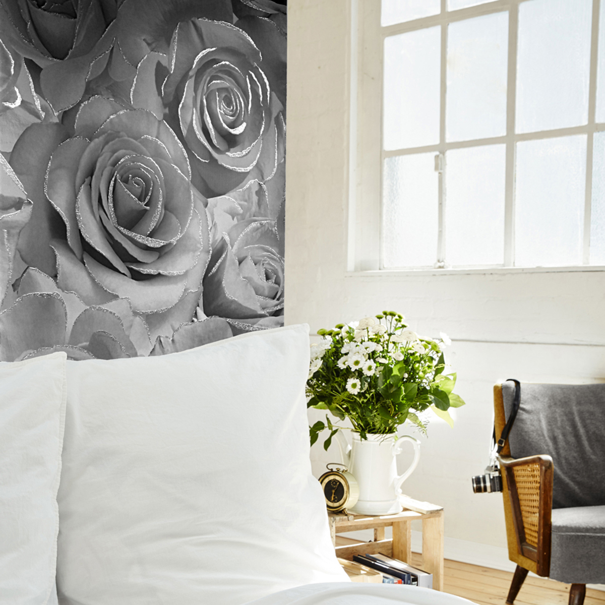 Madison Rose Glitter Floral Wallpaper Grey and Silver Muriva 