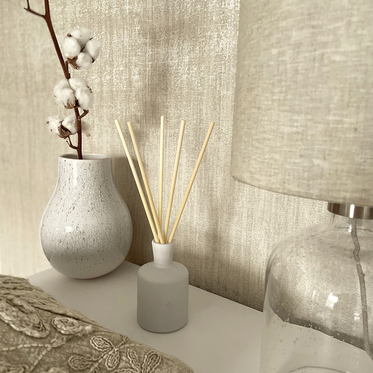 Giovanna Texture Belgravia Wallpaper Beige 4815