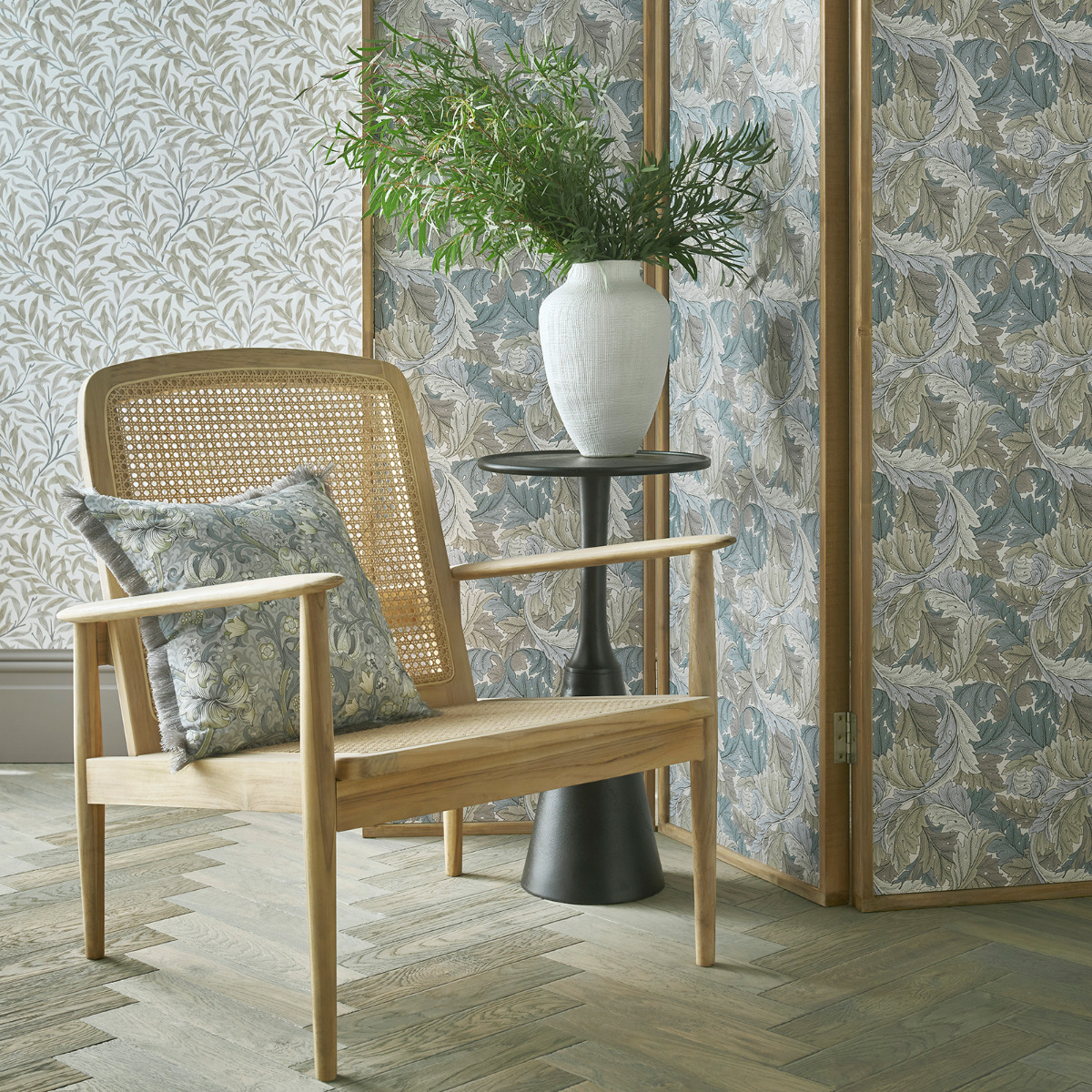 William Morris Wallpaper And Fabric